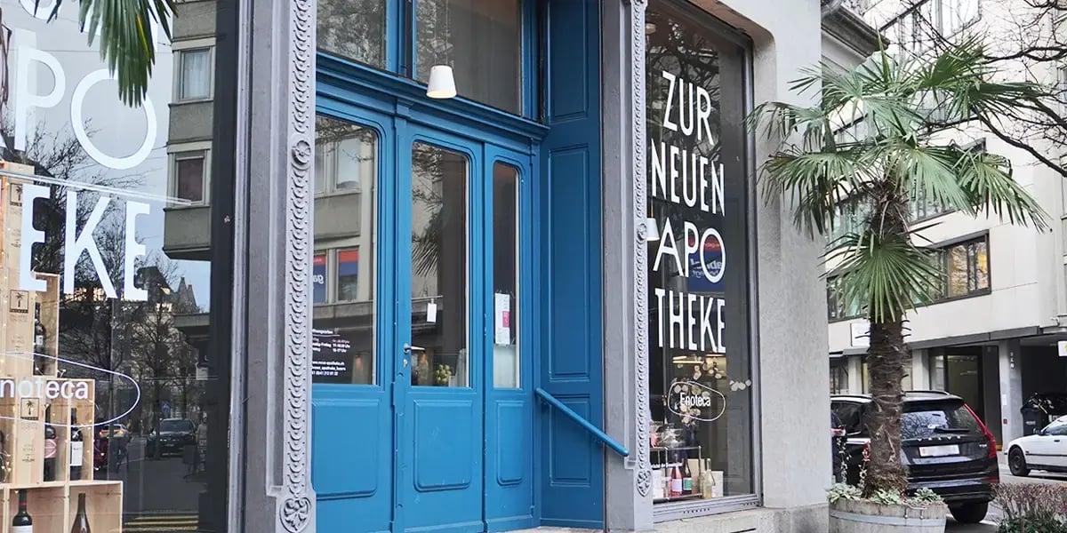 Aussenansicht "Zur neuen Apotheke" in der Habsburgerstrasse, Luzern